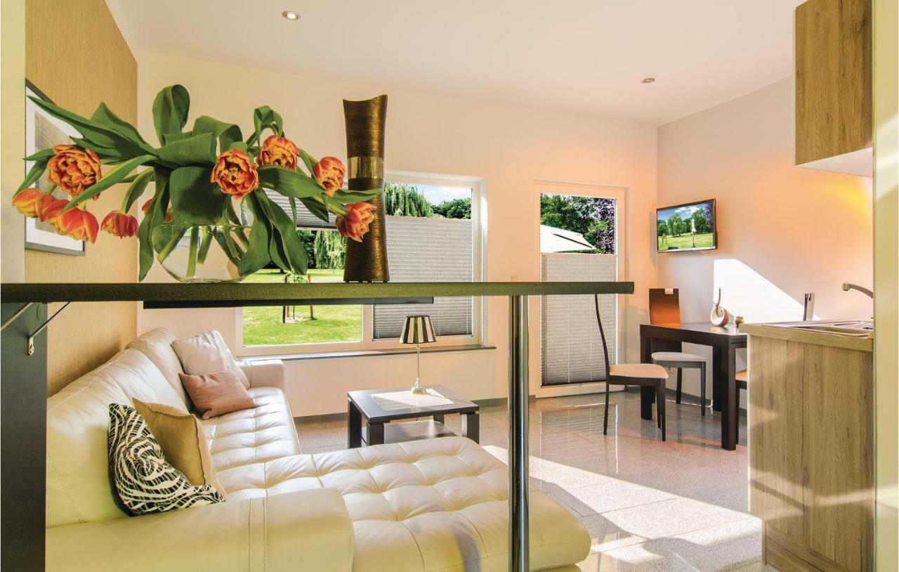 Gorgeous Home In Pinnow With Kitchenette Petersberg  Εξωτερικό φωτογραφία